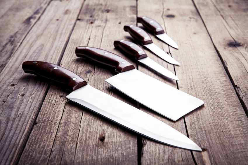 Le couteau à viande de cuisine et de table