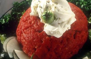 Tartare de boeuf aux épices et aux herbes