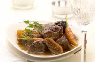 Recette d'Epaule d'agneau confite aux fruits secs