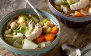 Soupe de veau aux haricots secs