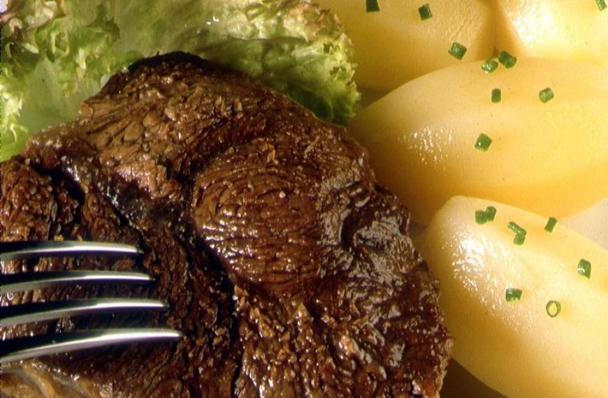 Paleron de veau, chou rouge et pomme Recette