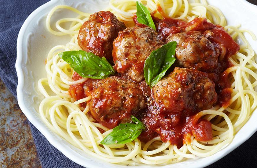 Recette Spaghetti et boulettes de veau, sauce tomate et basilic