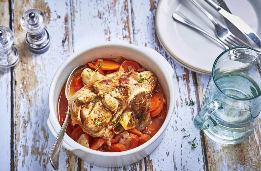 Recette Boeuf braisé aux carottes, pied de veau et lard