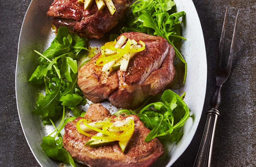 Pavés d’agneau à poire et au citron confit