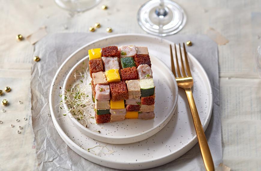 Rubik’s cube de veau, pain d’épices, foie gras, courgettes