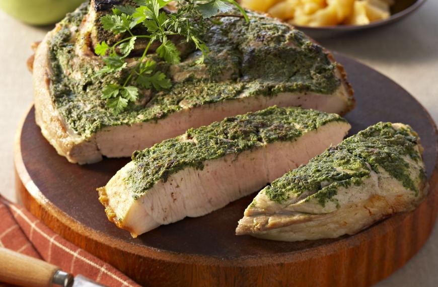 Rouelle grillée aux herbes et sa compotée de pommes acidulées