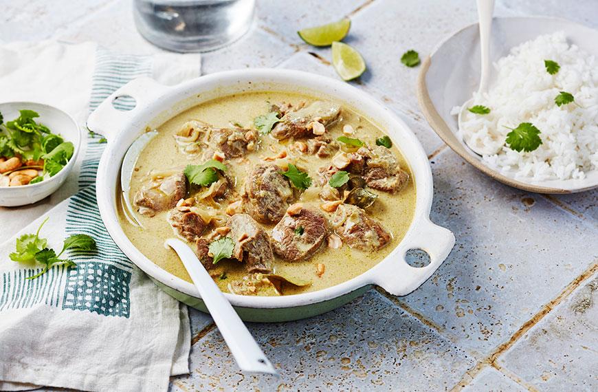 Mijoté de chevreau au curry et lait de coco