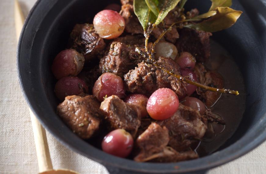 Veau aux raisins frais façon bourguignon